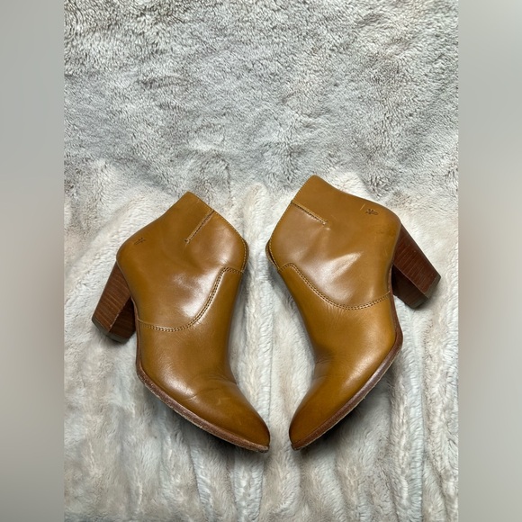 Frye Women’s Jennifer Ankle Boot Brown Leather Size 6.5 - Picture 8 of 8
